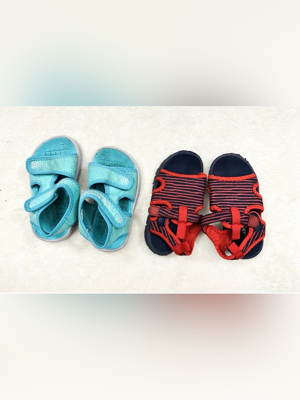 New Balance Girl / Boys kids Sandals Lot Size US 7